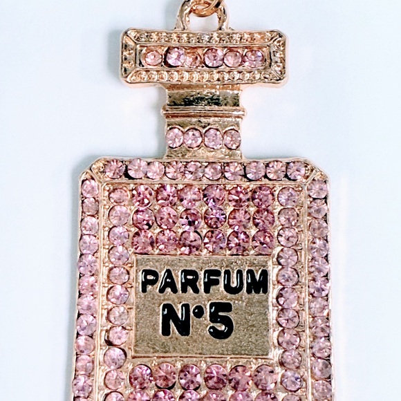 Free shipping Parfum CC LOGO No. 5 Perfume Bottle Gold Keychain/purse charm. - Picture 3 of 6